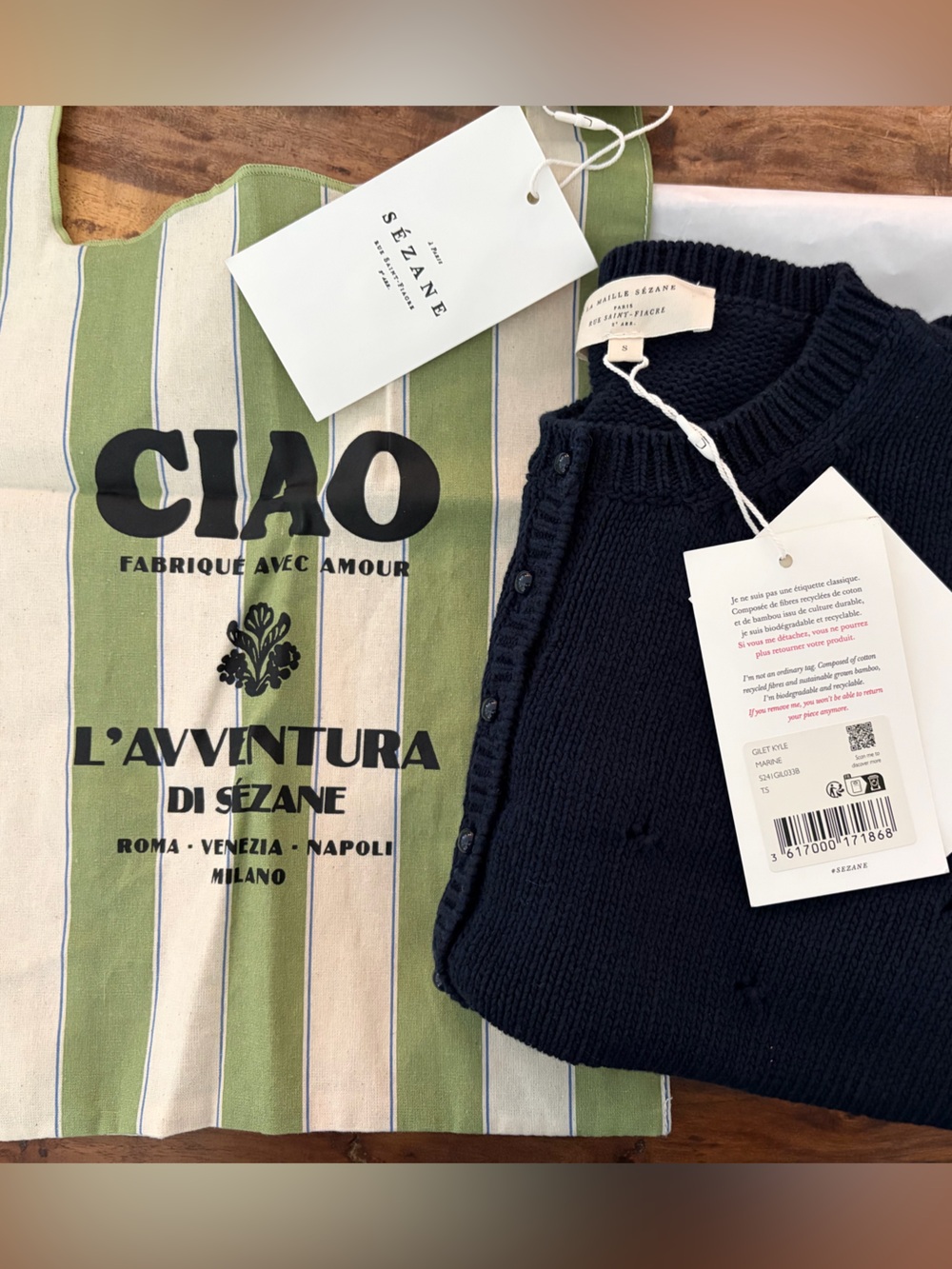 Sezane Kyle Sweater Top in Navy + Ciao mini tote